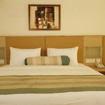 Mango Hotels, Samed Agra Agra  Exterior foto