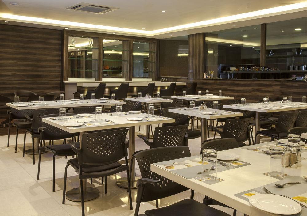 Mango Hotels, Samed Agra Agra  Exterior foto